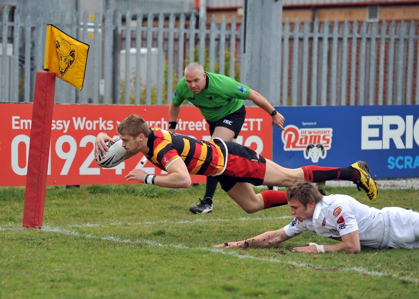 2011 - Dewsbury v Widnes - Scott Turner try